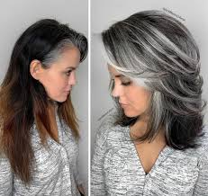 Transitioning to gray hair doesn't have to be as scary as it sounds—embracing your grays can shine a totally different light on your beauty look. Instead Of Covering Grey Roots This Hair Colorist Makes Clients Embrace It Bored Panda