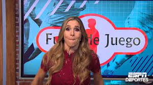 Aca les dejo a pedido de marta en facebook algunas poquitas cosas. Juego Macabro Gifs Get The Best Gif On Giphy