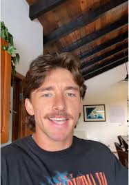 James White Missing Rib