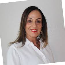 I'm thrilled to announce that this week I began my full-time position as an  Ad Sales Assistant at Hallmark Media. I am so excited to see what the  future brings at Hallmark