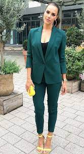 Check out the latest pictures, photos and images of esther sedlaczek. Pin Auf Feet