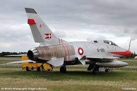 The guns are easy to use, and the playstyle is relatively straightforward. North American F 100d Super Sabre 52739 224 6 Royal Danish Air Force Flyvemaskiner Militaer Billeder