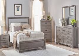 Ladonia Queen Bedroom Set Louisville Overstock Warehouse In 2020 Traditional Bedroom Furniture Grey Bedroom Furniture Traditional Bedroom Furniture Sets