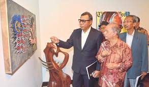 Art gallery at persiaran tasik exhibiting works by local and foreign artists. Abadi Nostalgia Desa