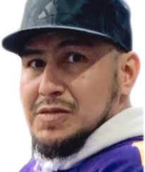 Diana Eason's Instagram, Twitter & Facebook