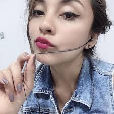 Erika Roque's Instagram, Twitter & Facebook