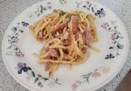 Spatzlepfanne Mit Leberkase Rezept Rezept Leberkase Rezept Spatzle Lebensmittel Essen