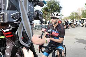 Kyle busch won nascar this year just like he did in 2015. Nascar Legend Jimmie Johnson Could Become Cycling S Biggest Advocate