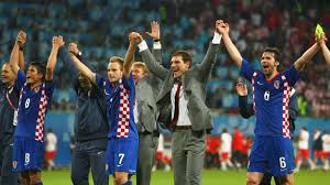 Als erster trainer überhaupt kassierte der kroate im spiel seines klubs west bromwich albion einen. Slaven Bilic Lobt Seine B Elf Uefa Euro 2020 Uefa Com