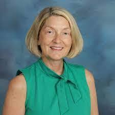 Lenora Mcnamara's Instagram, Twitter & Facebook