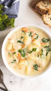 Chicken Gnocchi Soup Video In 2020 Hearty Soup Recipes Soup Recipes Easy Soup Recipes
