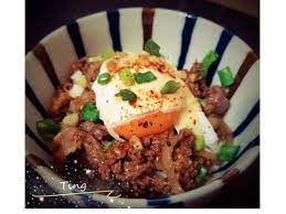 月見燒肉丼飯by 儀家儀食- 愛料理