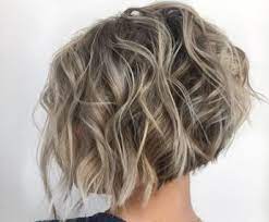 Perfectly Blended Highlight Choppy Bob Hairstyles Hair Styles Choppy Bob Haircuts