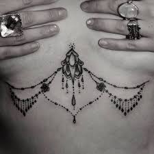 Unsere top artists beraten dich gerne rund ums thema piercing, tattoo und tattooentfernung. 33 Celebrity Jewelry Tattoos Steal Her Style