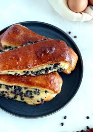 Brioches Suisses Aux Pepites De Chocolat Del S Cooking Twist Recette Alimentation Recette Sans Cuisson Nourriture Delicieuse