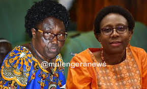 Jane Ruth's Instagram, Twitter & Facebook