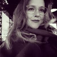 Maxine Rowan's Instagram, Twitter & Facebook