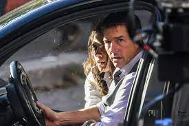 Covid on set tom cruise furious at having to self isolate for 2 weeks after 14 on mission: Sorry Tom Cruise Mission Impossible 7 Shuts Down After Positive Covid 19 Test Vanity Fair