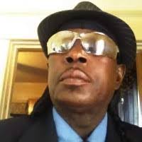 Calvin Wills's Instagram, Twitter & Facebook