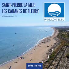On retient d'abord de superbes paysages restés sauvages à découvrir à pied, à vélo, en course nature. Ferienhaus Saint Pierre La Mer Home Facebook