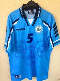 Buy the new san marino football shirts including shorts, socks and training kit. San Marino Home Fussball Trikots 1998 1999