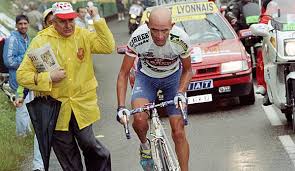Rientra per il giro del giubileo con partenza da roma, ma non riesce a terminarlo. Radsport Italienische Behorden Stellen Untersuchung Um Verstorbenen Marco Pantani Ein