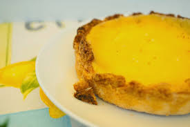 1/2 cup fresh lemon juice, 2 teaspoons finely grated fresh lemon zest, 1/2 cup sugar, 3 large eggs, 3/4 stick (6 tablespoons) unsalted butter, cut into bits. Rezept Fur Lemon Curd Tarte Nummer Funfzehn