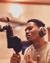 Derrick Logan (@derricklogan_) • Instagram photos and videos