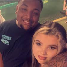 Anyone know how i can grttin touch with someone who knows about summer  meals for the kids ?