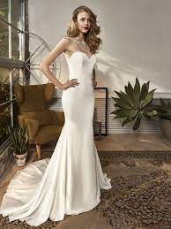 Bt18 9 Mermaid Wedding Dress By Beautiful Weddingwire Com Sleek Wedding Dress Glamourous Wedding Dress Hollywood Glamour Wedding