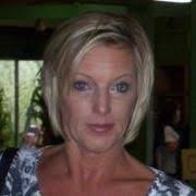 Lori Zahnd's Instagram, Twitter & Facebook