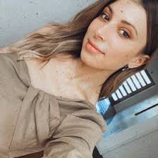 Olivia Compton (livvjane21)