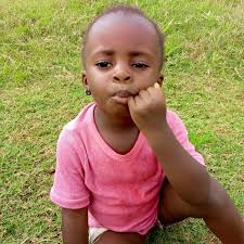 Please edit me carrying my daughter I miss her so much 😭