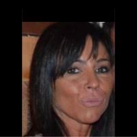 300+ Profile mit dem Suchbegriff „Petrone“