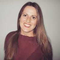 Tina Straub's Instagram, Twitter & Facebook