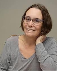 Diane Darr's Instagram, Twitter & Facebook