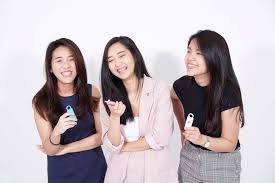 Almost all women wear hijab. Malaysian Women Develop Pocket Angel Personal Alarm Device To Break Silence On Sexual Harassment Assault Life Malay Mail