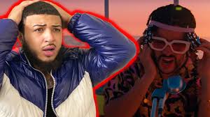 Jhay cortez & bad bunny] baby, a ti no me opongo y siempre te lo pongo y si tú me tira', vamo' a nadar en lo hondo si e' por mí te lo pongo de septiembre. Bad Bunny X Jhay Cortez Dakiti Official English Version Youtube