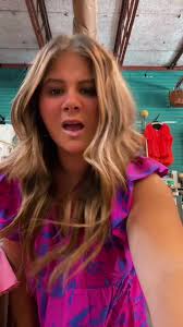 To much to choose from!! Come see us 10-6!! @Jaleiaaa @Courtney McCorvey  Hires #work @Amy M Williamson