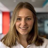 Phoebe Lindsay's Instagram, Twitter & Facebook