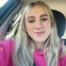 Amber Daly's Instagram, Twitter & Facebook