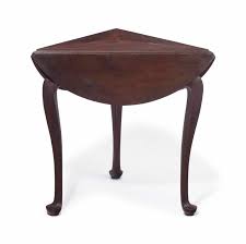 Good condition with some marks (see photos). A Queen Anne Figured Maple Side Chair