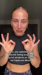 Students Surprising Teacher Zoom Ut Austin