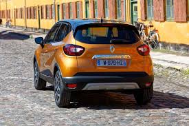 The production version of the first one, based on the b platform. Renault Captur Umfassende Modellpflege Fur Das Crossover Modell Meinauto De