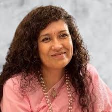 Nina Nagpal's Instagram, Twitter & Facebook