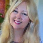 Dana Mathers's Instagram, Twitter & Facebook