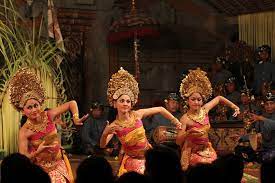 Maybe you would like to learn more about one of these? Tari Pendet Tari Penyambutan Dewa Dan Manusia Indonesia Kaya