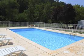 Barrieres De Protection De Piscine Faire Le Bon Choix Pratique Fr