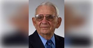 Suzette Bouchard's Instagram, Twitter & Facebook