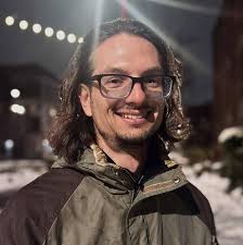 What are the significant differences in stability for matrix plastics and  suggestions for beefier or more understable mid-range discs?